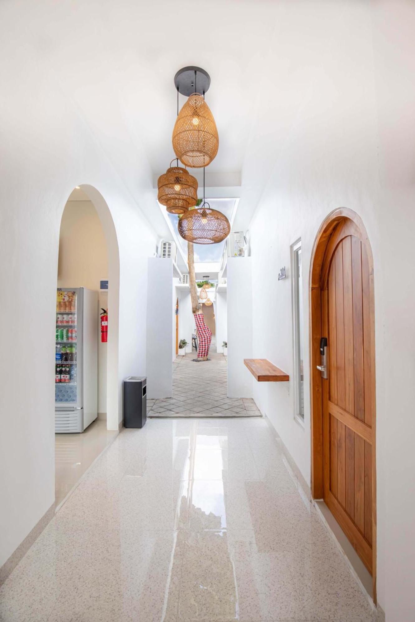 Апарт отель Baliem Coliving Джимбаран Экстерьер фото