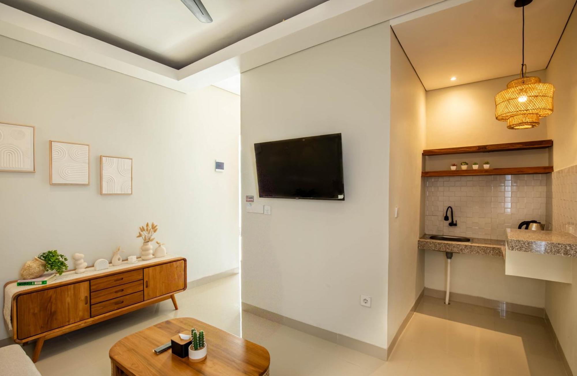 Апарт отель Baliem Coliving Джимбаран Экстерьер фото